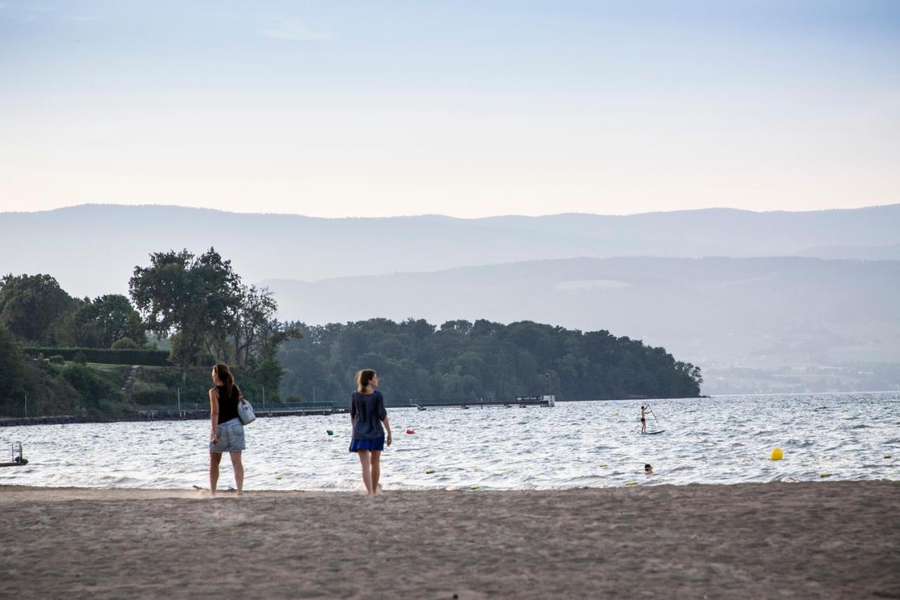 Camping La Pinede Hotel Excénevex Eksteriør billede