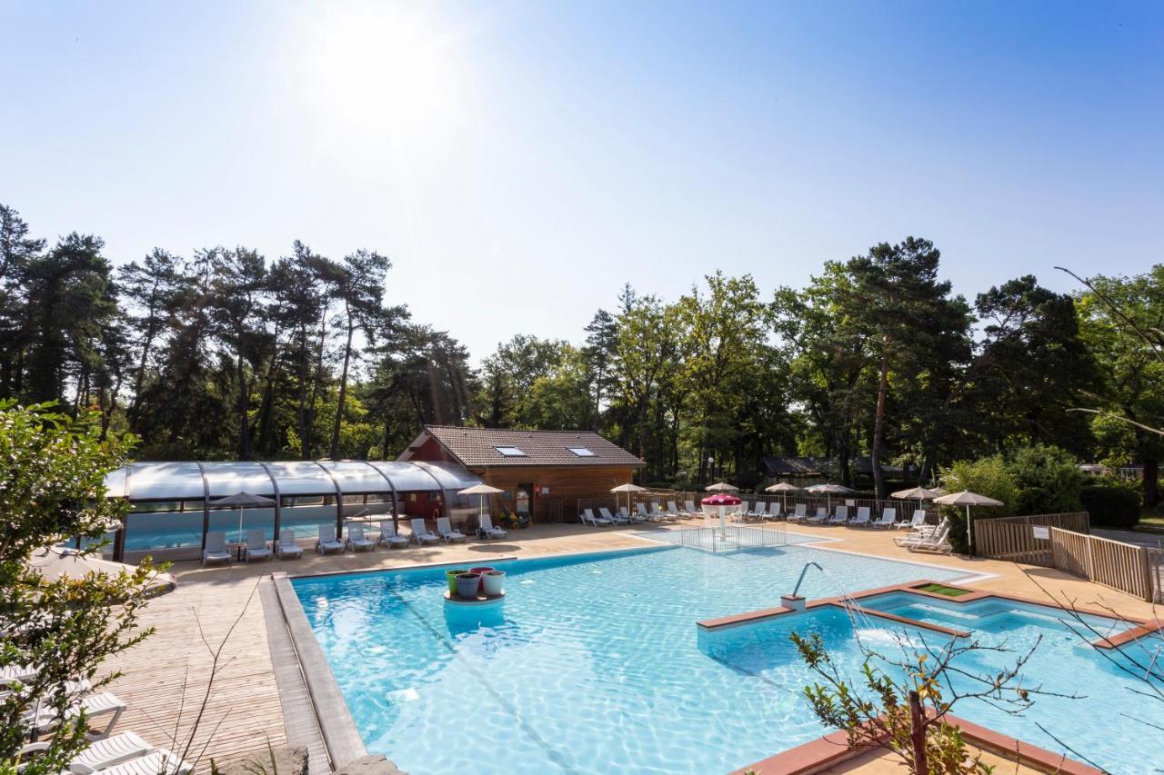 Camping La Pinede Hotel Excénevex Eksteriør billede